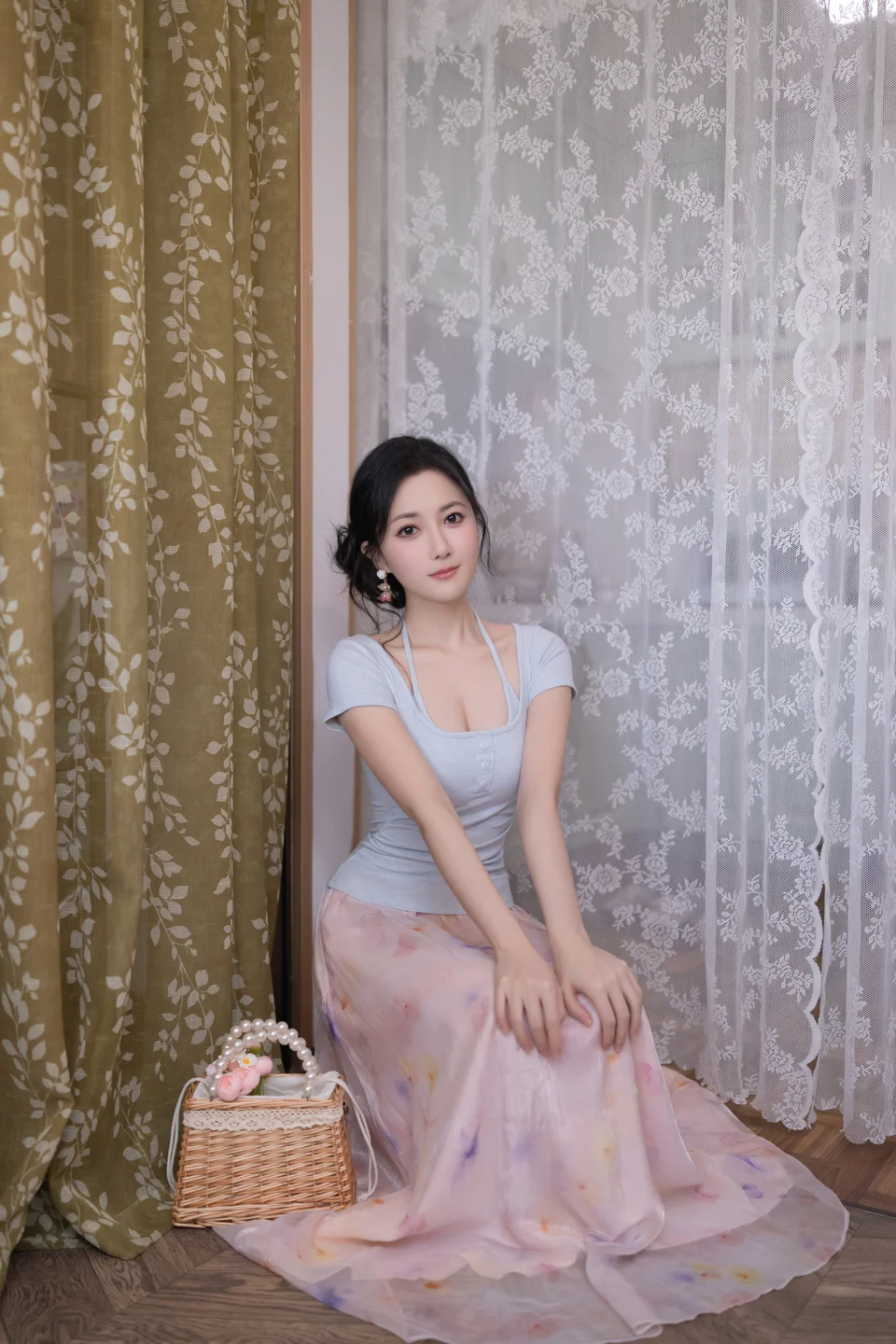 鱼子酱Fish - 森系 [120P-1.5GB]